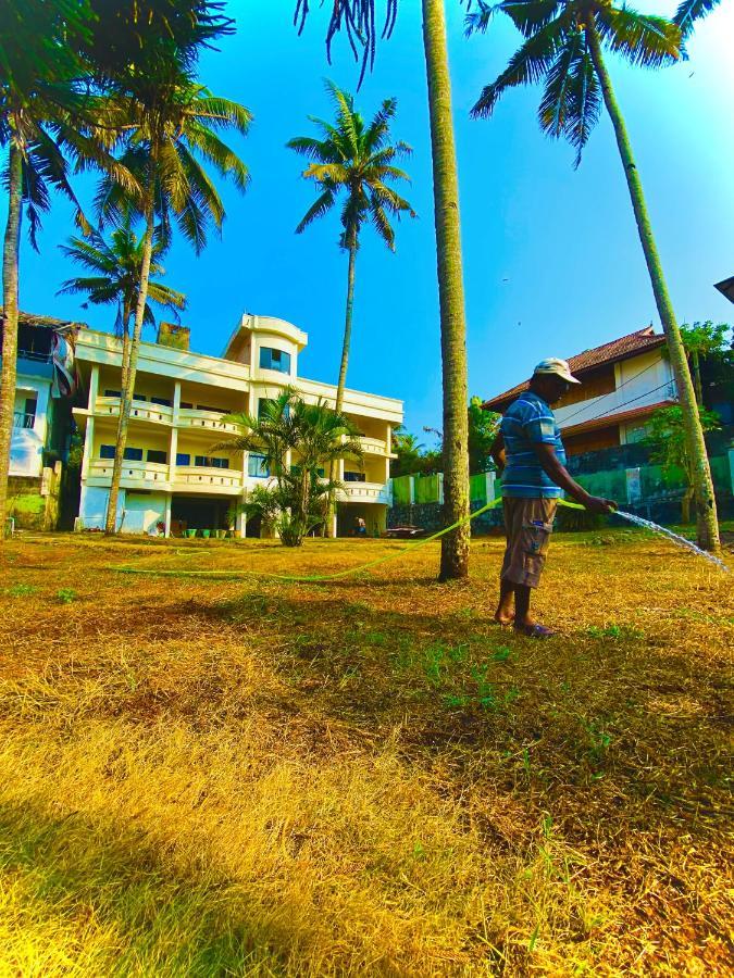 Hellovarkala Beach Resort Varkala Exterior foto